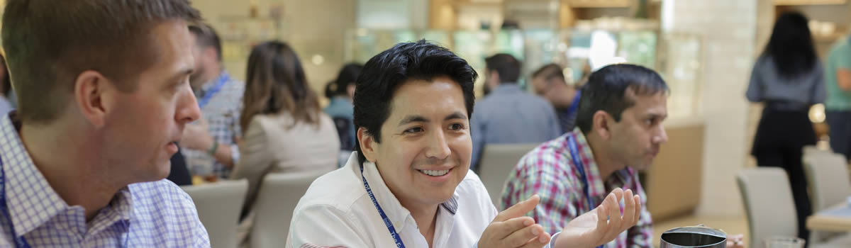 Fuqua Global Executive MBA students chatting